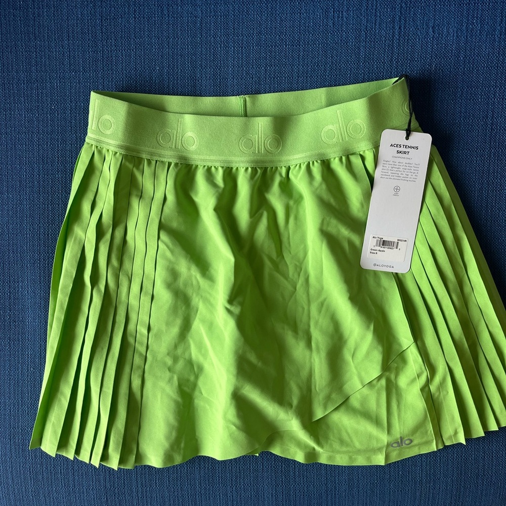 All tennis skirt - as seen on Kendall Jenner